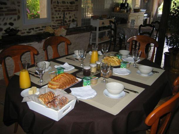 Lagardelle-sur-Lèze Terre De Garance B&B 객실 사진